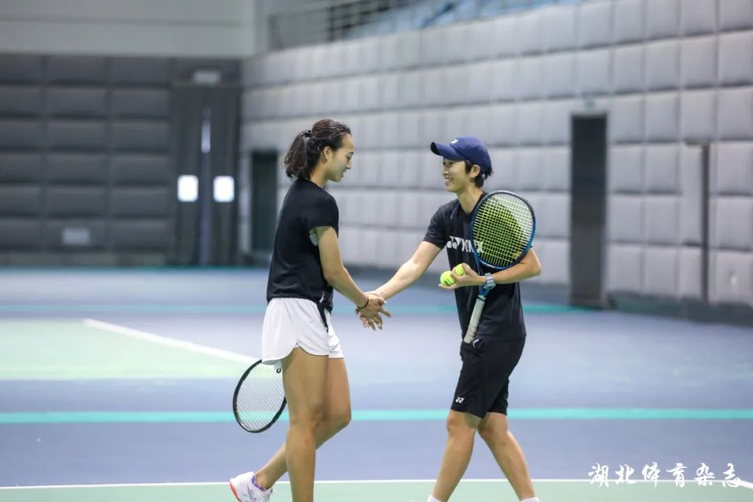 加尔国脚 加尔国脚