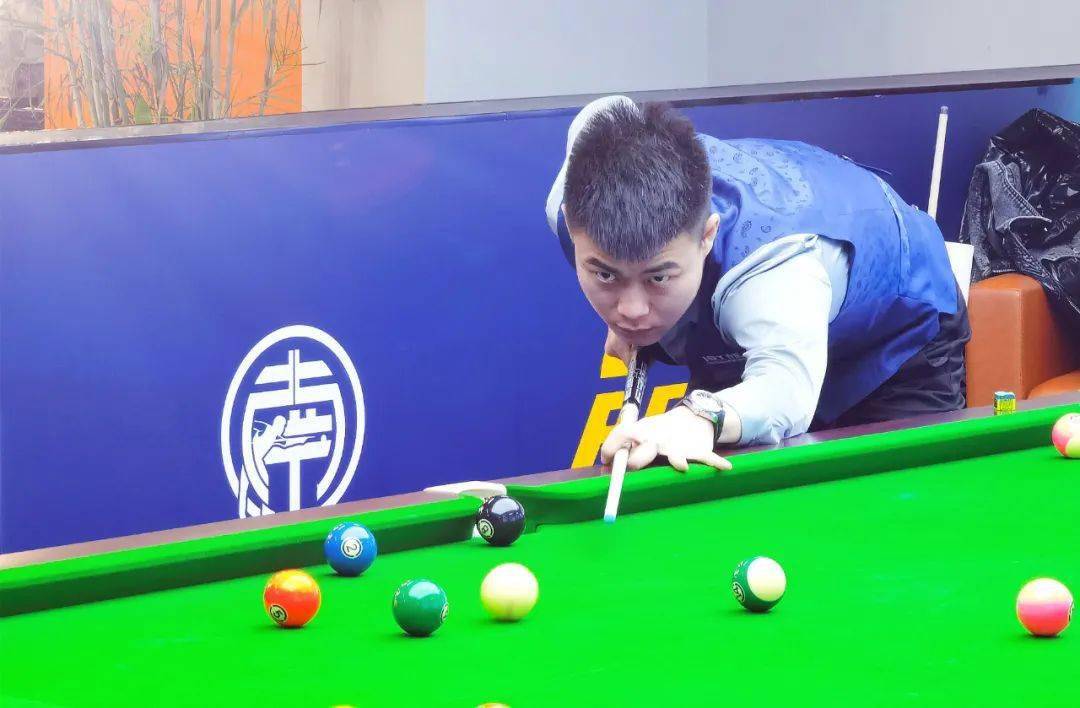 上也十分坚 上也十分坚