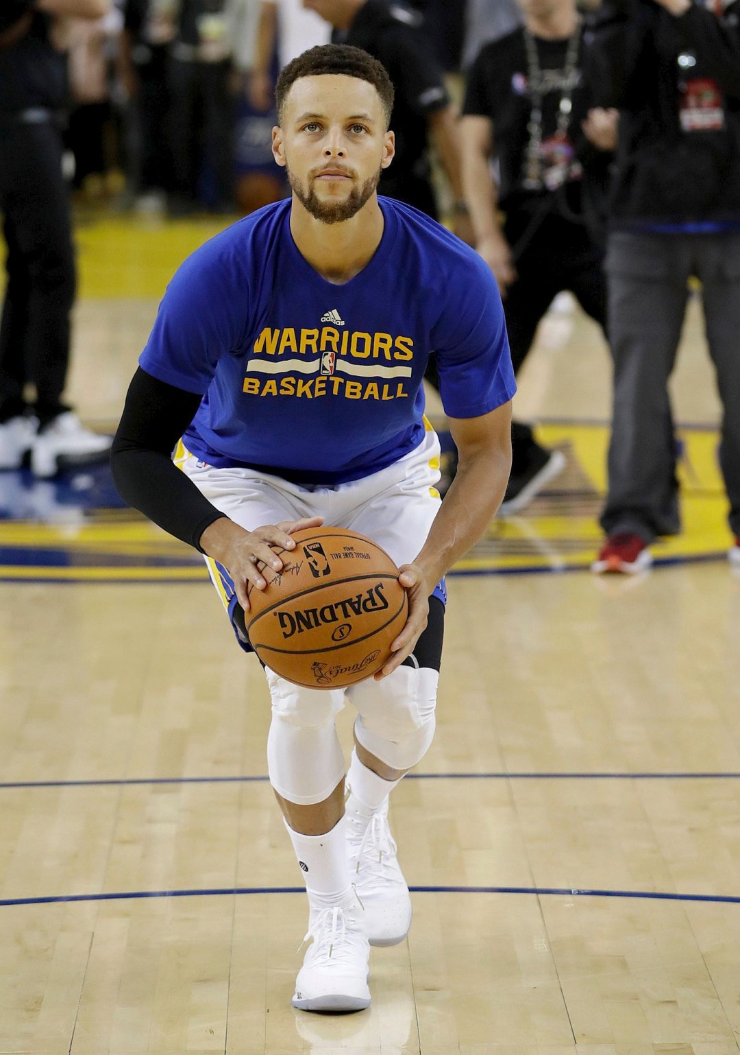 锋群发挥出 锋群发挥出