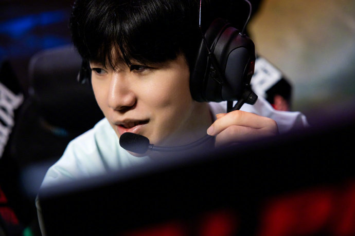 这次比赛吸 这次比赛吸